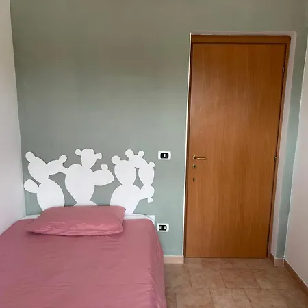 La Corte Di Nunu' * Monopoli