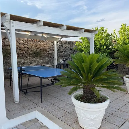 La Corte Di Nunu' Landhuis Monopoli